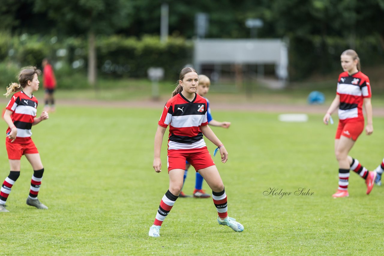 Bild 239 - Loewinnen Cup